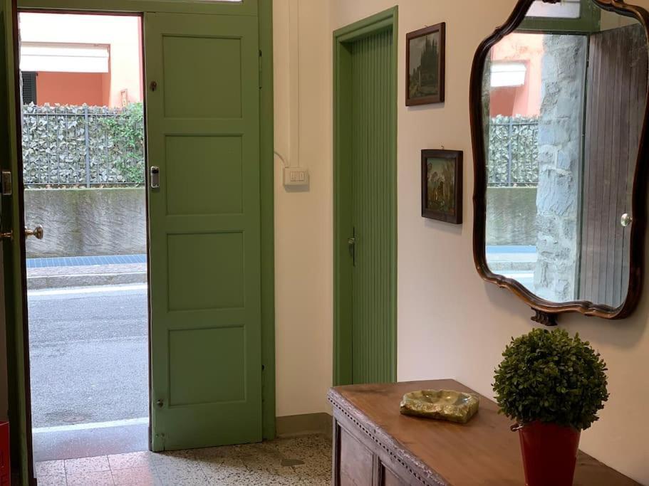 Casa Albatros Tra Lago E Monti 曼代洛-德尔拉里奥 外观 照片